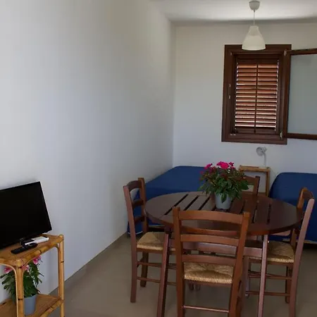Holiday home Le Casette A *